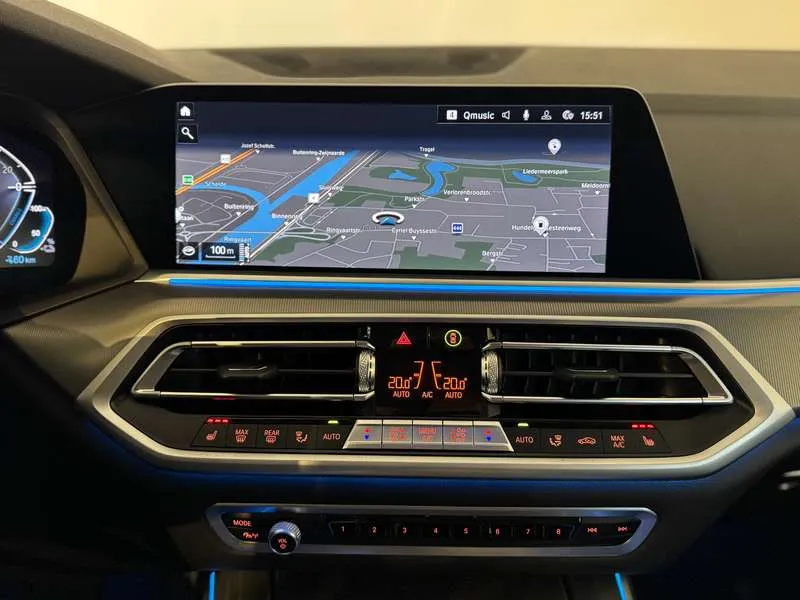 BMW X5 xDrive 45e - Pano/DrivAss/Headup/ComfSeat/Trekh/.. Image 11