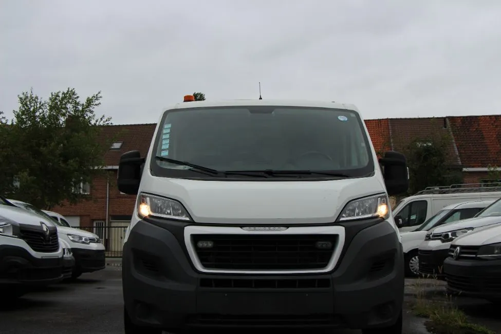Peugeot Boxer 2.0 Hdi Euro6 Airco CruisContr. Garantie Image 2